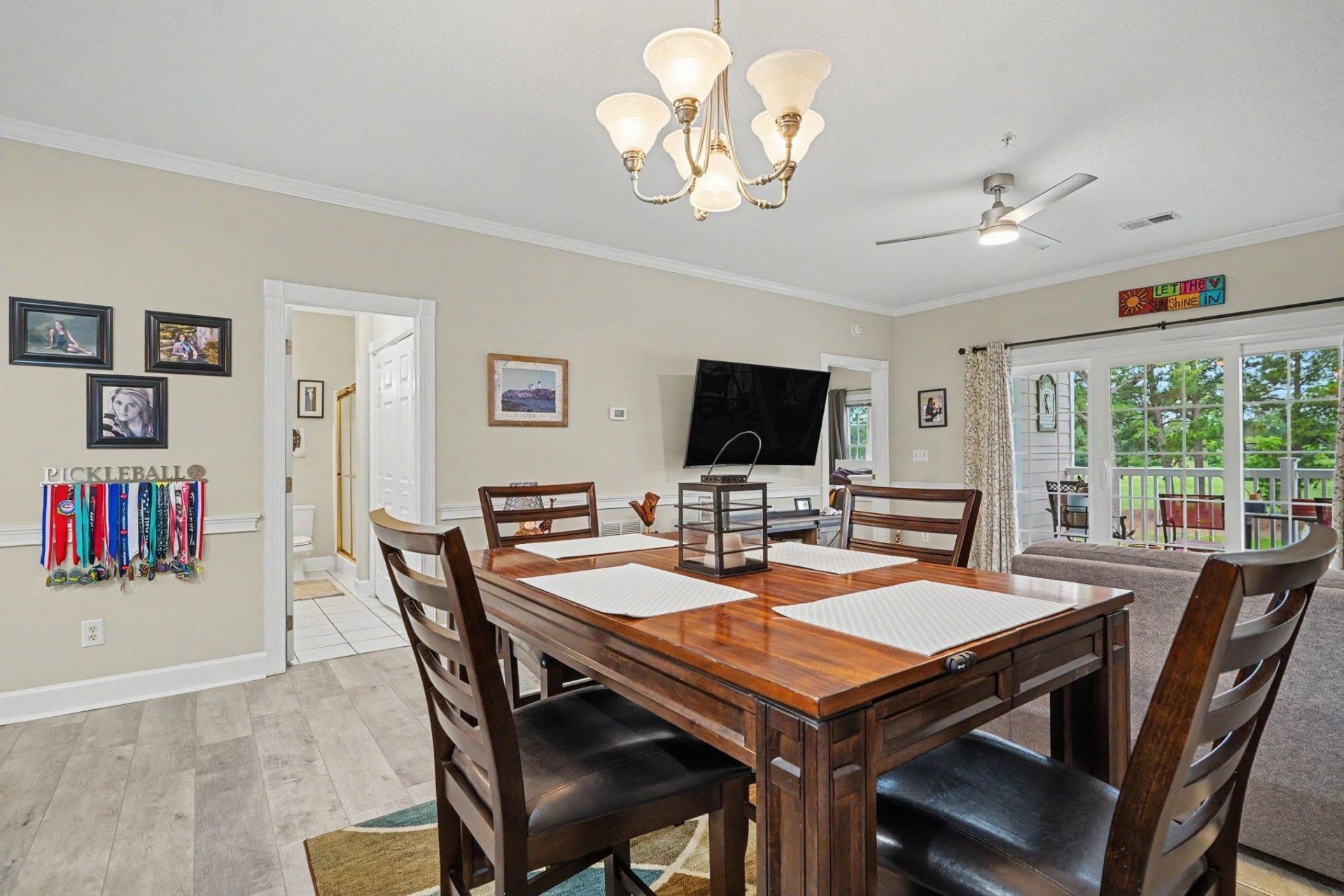 4847 Carnation Circle  Photo 8