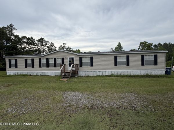 15566 D'iberville Boulevard, D'Iberville, MS 39540