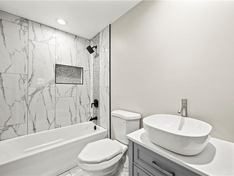 4809 Powell Road, Huber Heights, OH 45424 Photo 21
