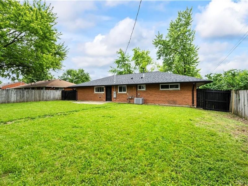4809 Powell Road, Huber Heights, OH 45424 Photo 26