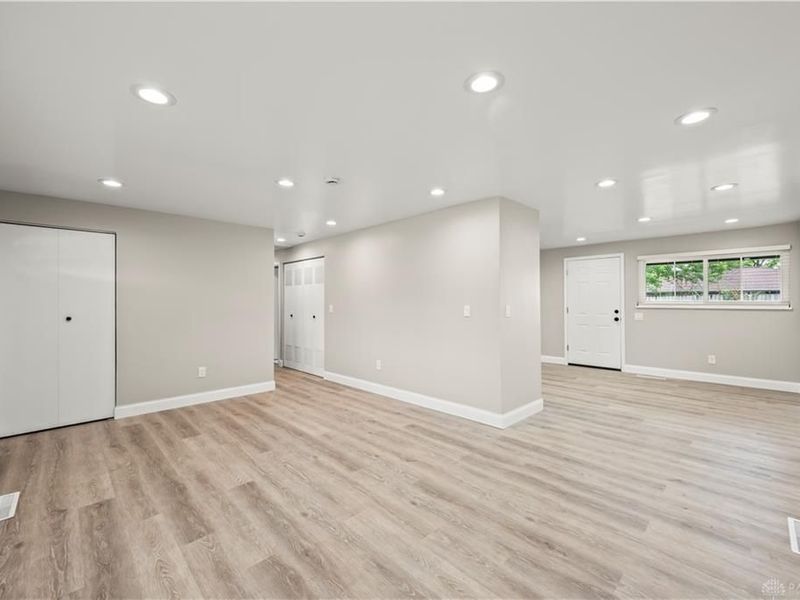4809 Powell Road, Huber Heights, OH 45424 Photo 8