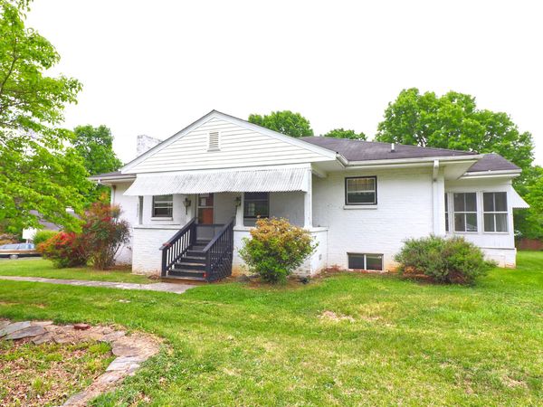 6632 Wood Haven RD , Roanoke, VA 24019