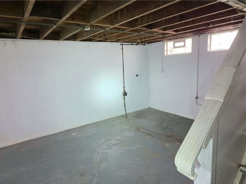 12605 Shady Oak Boulevard, Garfield Heights, OH 44125 Photo 18