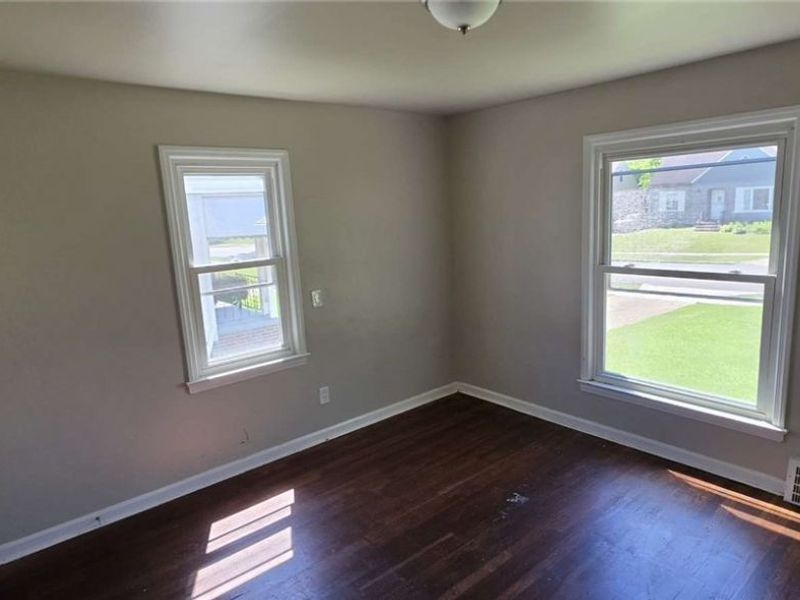 12605 Shady Oak Boulevard, Garfield Heights, OH 44125 Photo 9
