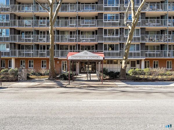100 York , Unit 3F, New Haven, CT 06510