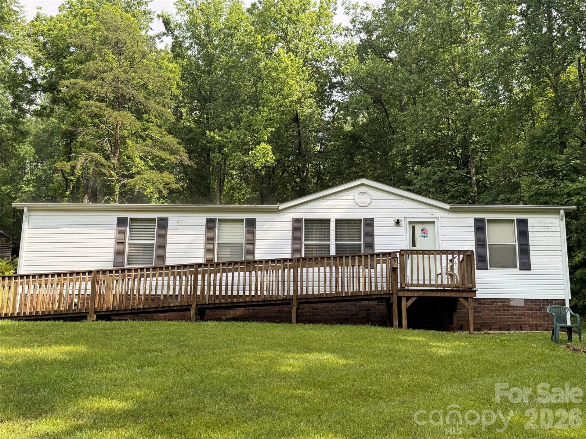 5493 Harris Farm Road, Hickory, NC 28602 Main Photo