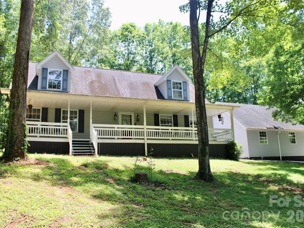 386 Groves Road, Union Mills, NC 28167