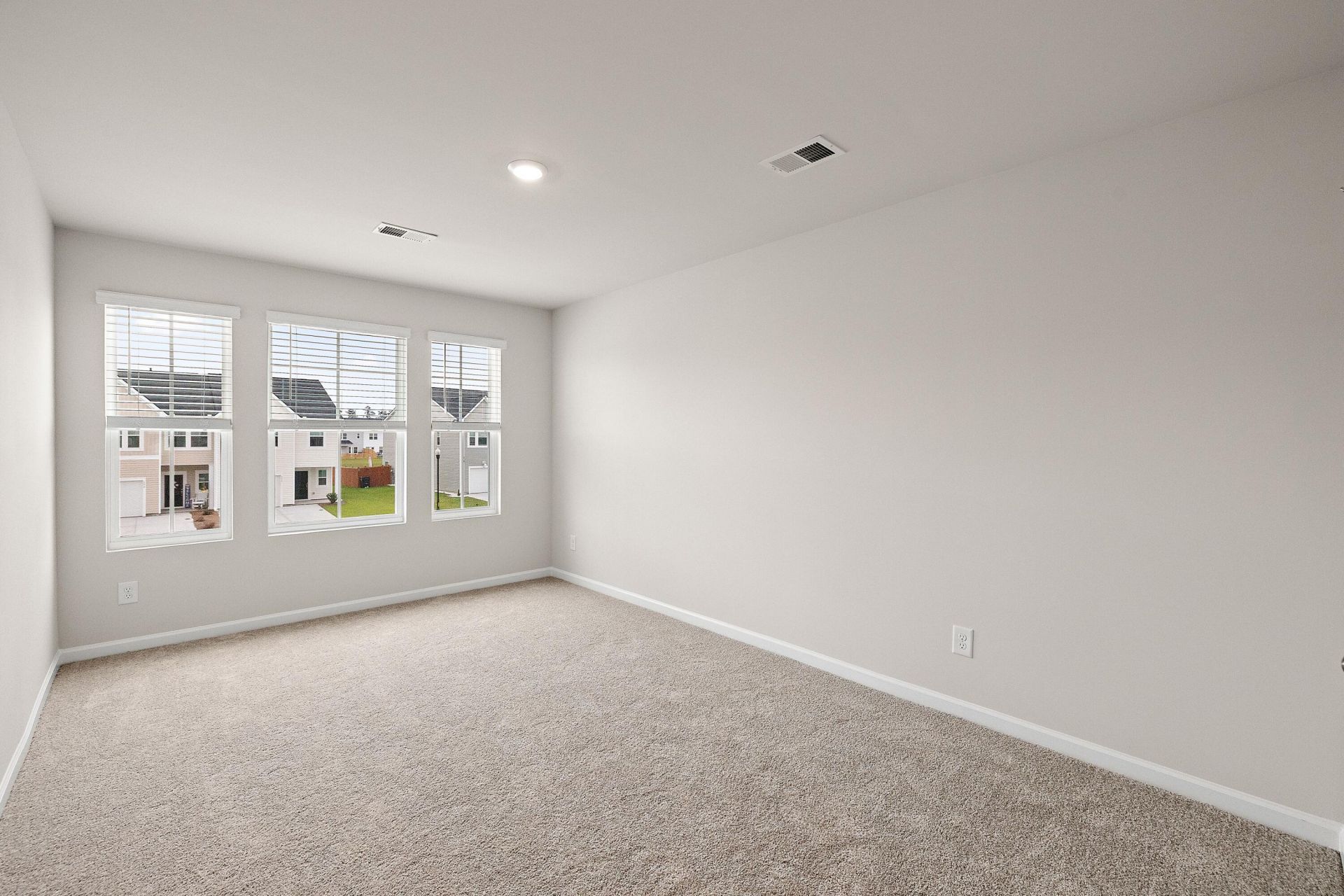 391 Tiliwa Street Photo 14
