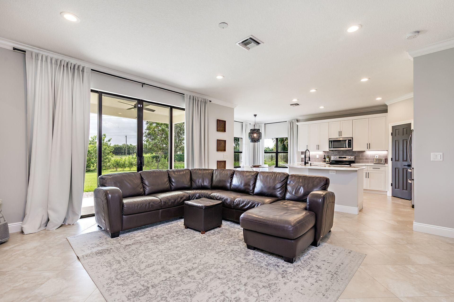 11137 Grandview Manor, Wellington, FL 33414 Photo