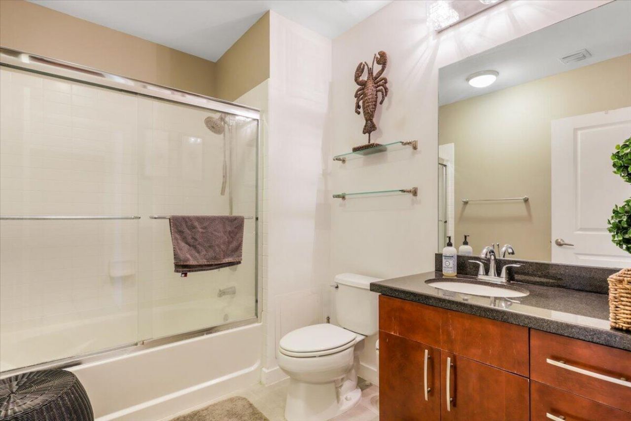 300 S Australian Avenue, Unit 717, West Palm Beach, FL 33401 Photo