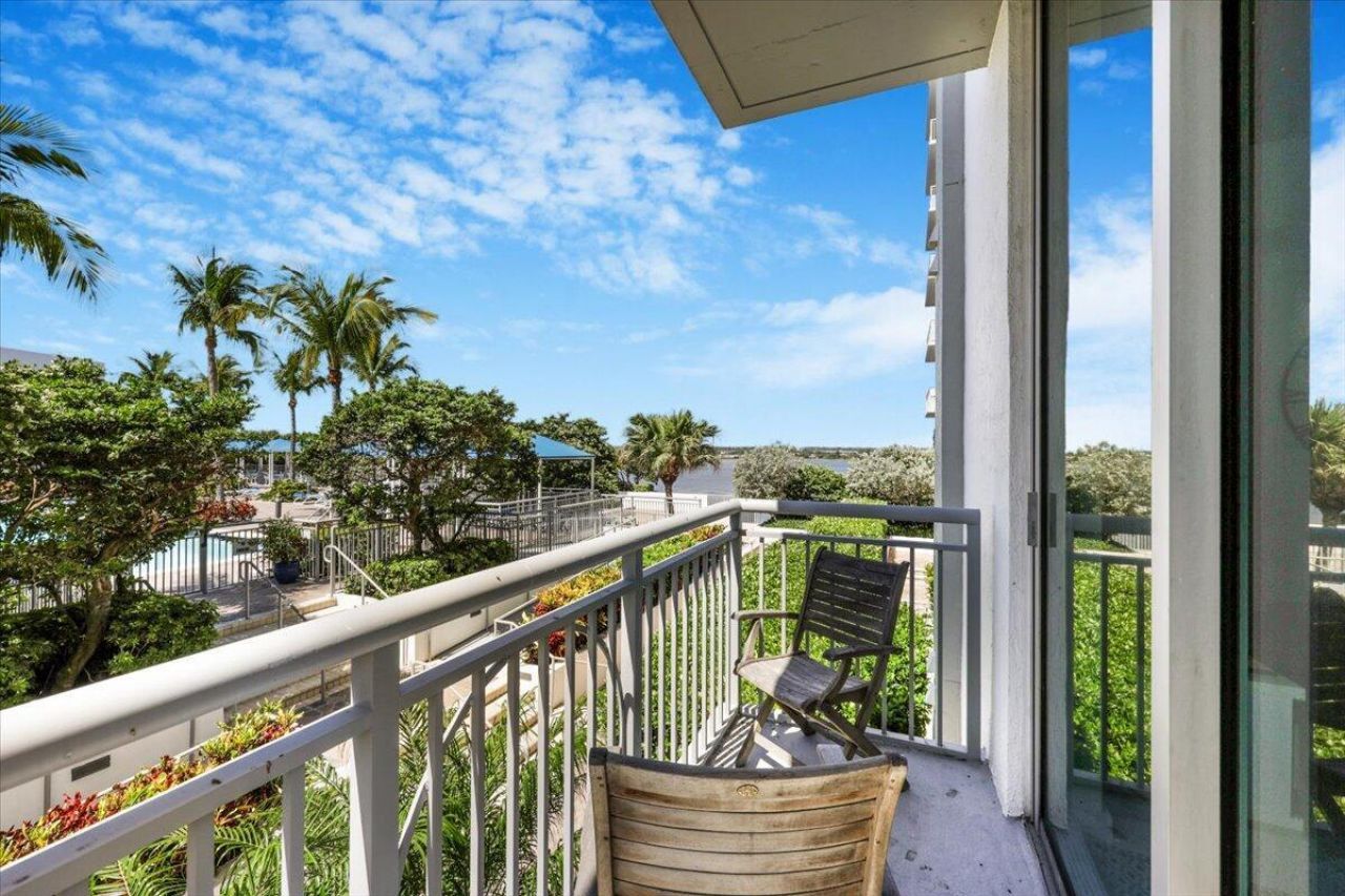 300 S Australian Avenue, Unit 717, West Palm Beach, FL 33401 Photo