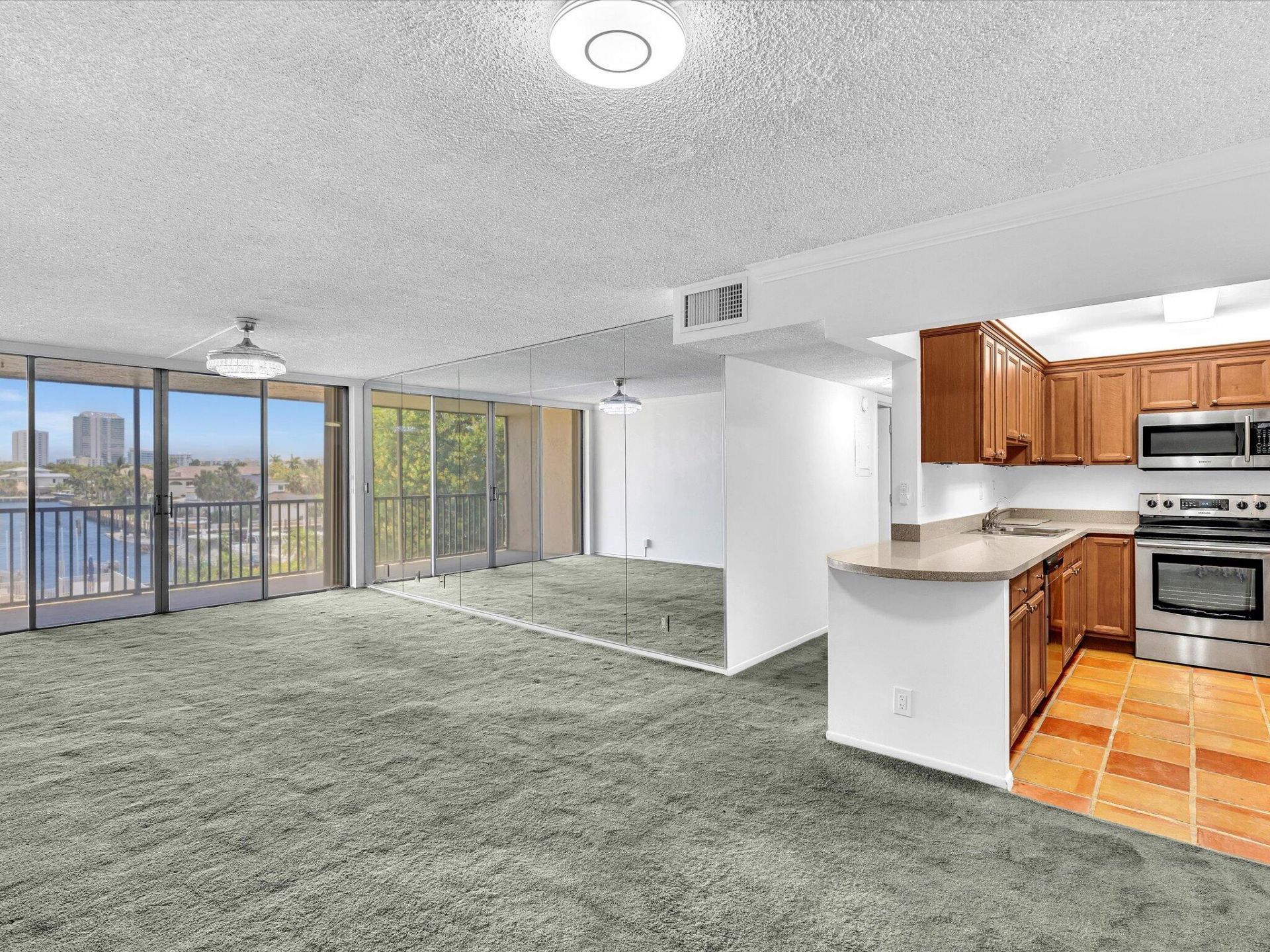740 S Federal Highway, Unit 316, Pompano Beach, FL 33062 Photo