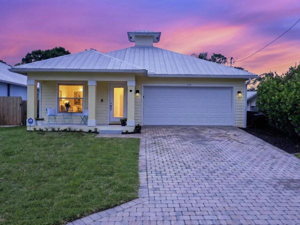 798 SW 33rd Street, Palm City, FL 34990