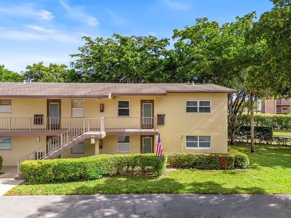 7360 NW 1st Street NW, Unit 208, Margate, FL 33063