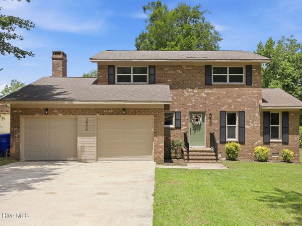 2804 Hodges Road , Kinston, NC 28504