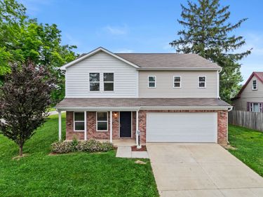 800 N 16th Street , Elwood, IN 46036