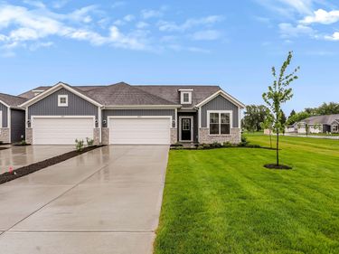 2027 Foothill Drive, Greenfield, IN 46140