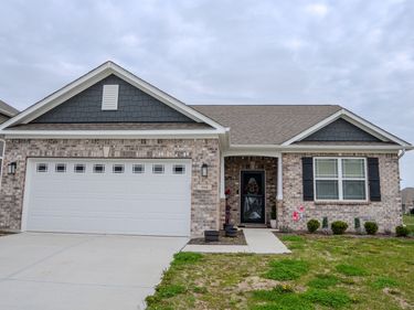 914 Ridge Rock Lane , Bargersville, IN 46106