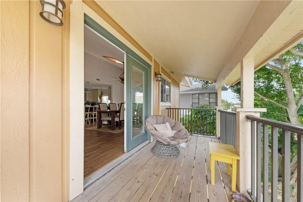 17601 1st Street E, Redington Shores, FL 33708 Photo