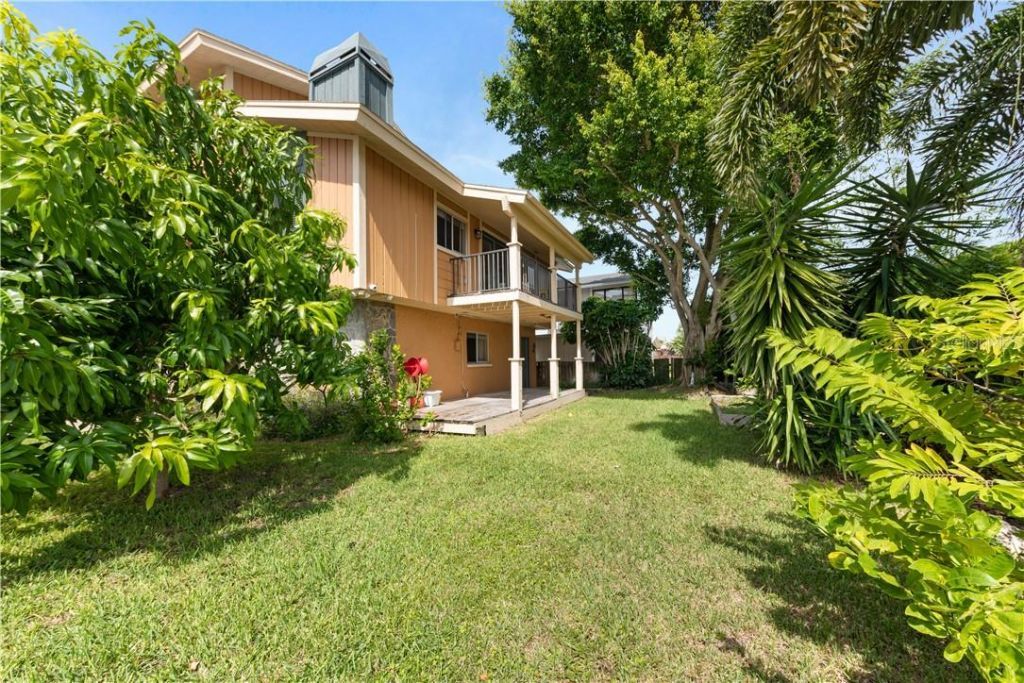 17601 1st Street E, Redington Shores, FL 33708 Photo