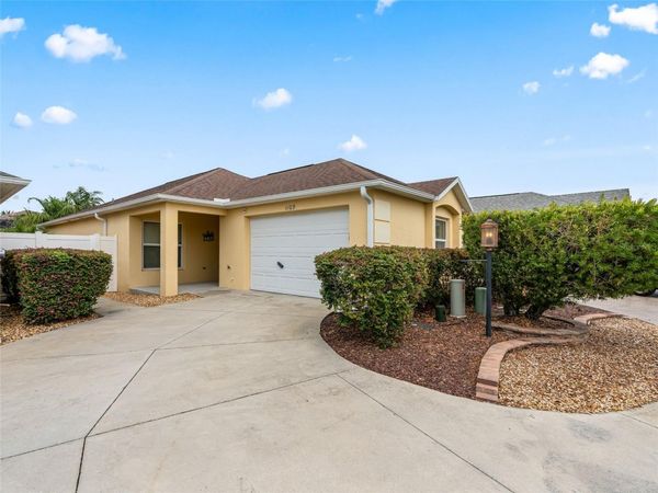 1109 TIPTON LANE , THE VILLAGES, FL 32163