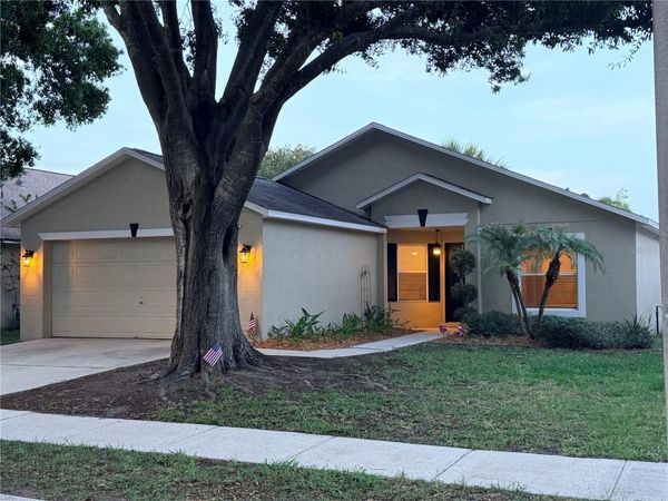 4211 SHADOW CREEK CIRCLE , OVIEDO, FL 32765