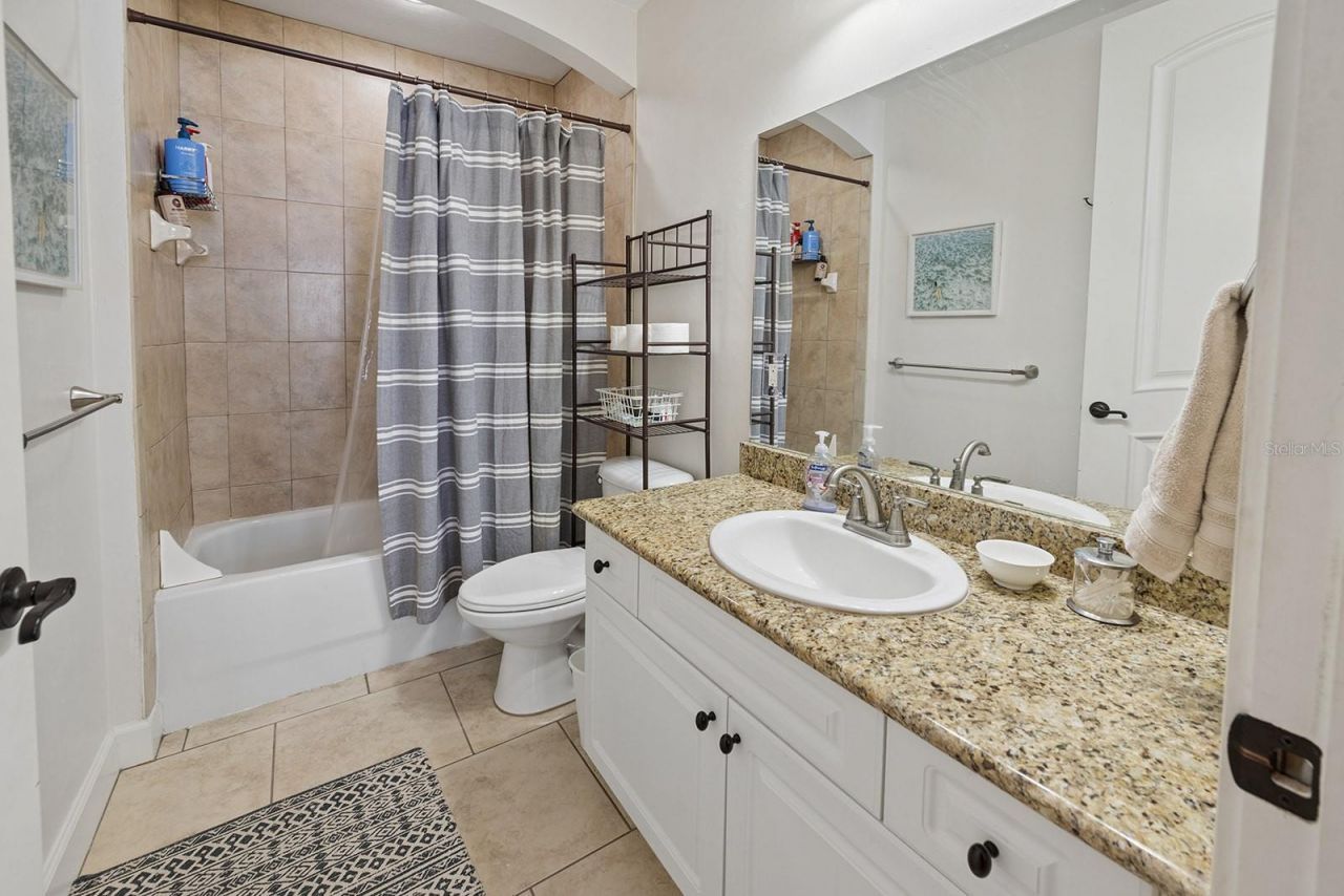 325 NW 14th Street , Unit 205, Gainesville, FL 32603 Photo