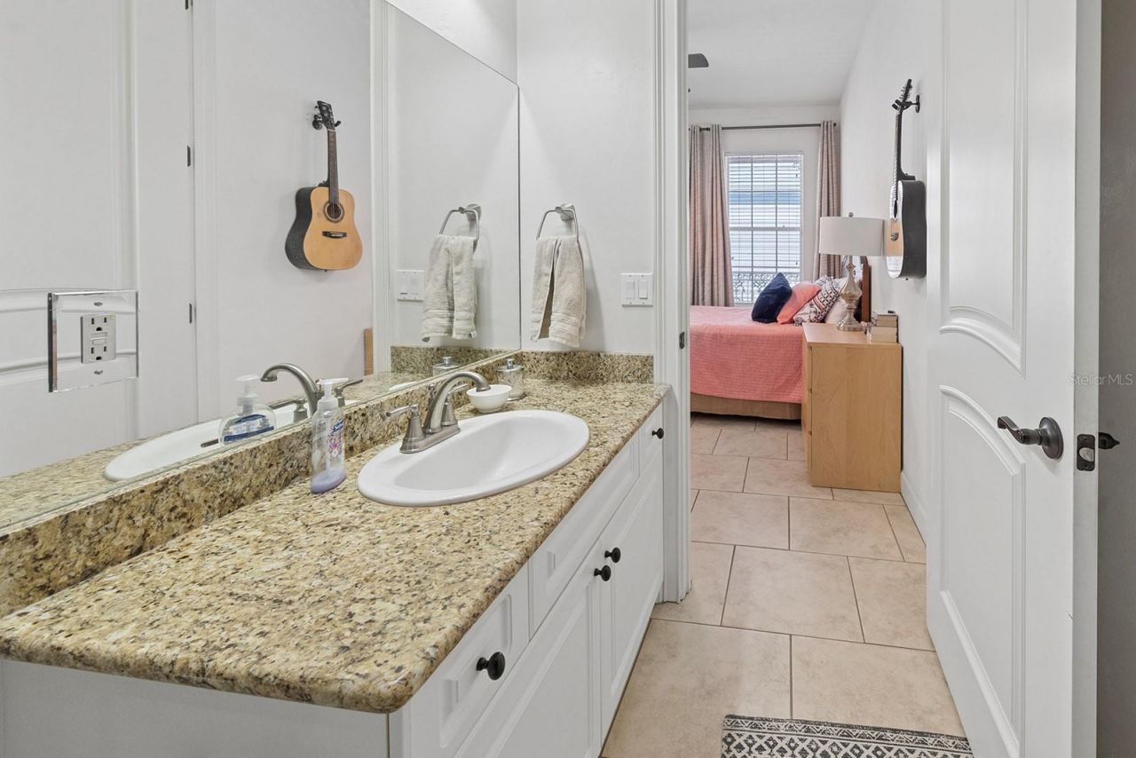 325 NW 14th Street , Unit 205, Gainesville, FL 32603 Photo