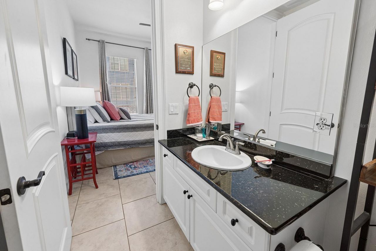 325 NW 14th Street , Unit 205, Gainesville, FL 32603 Photo