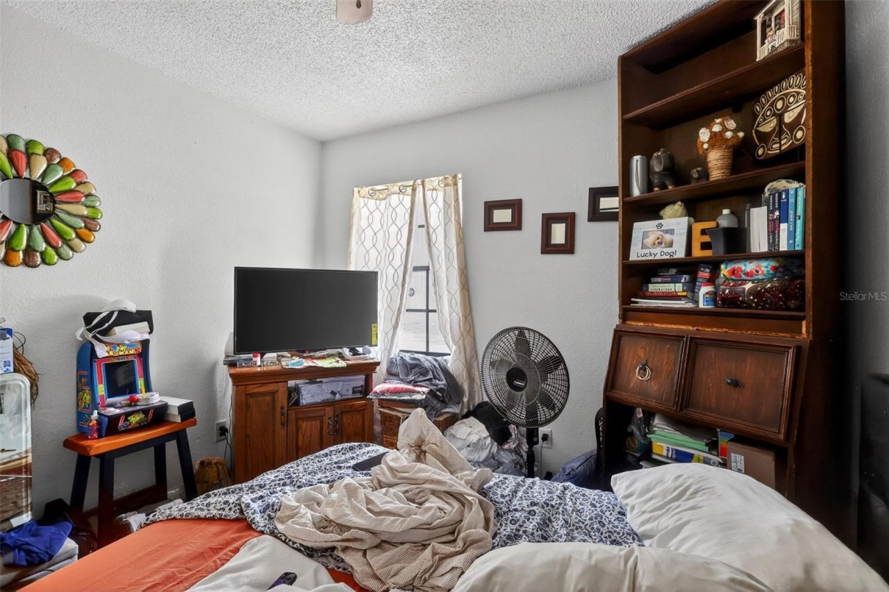 5298 Indian Laurel Court, Orlando, FL 32808 Photo