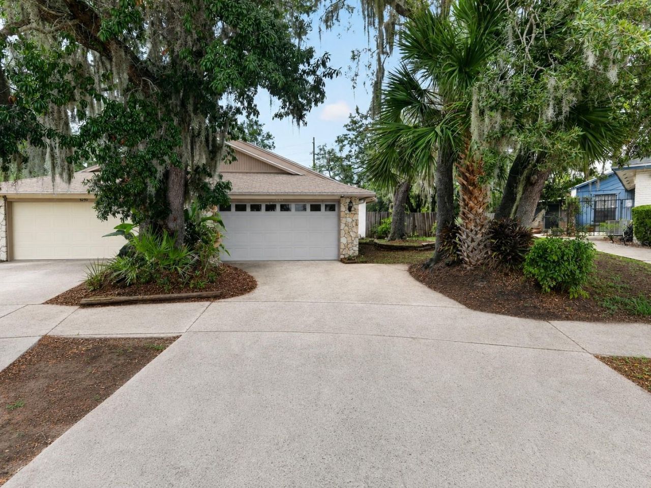 5298 Indian Laurel Court, Orlando, FL 32808 Photo