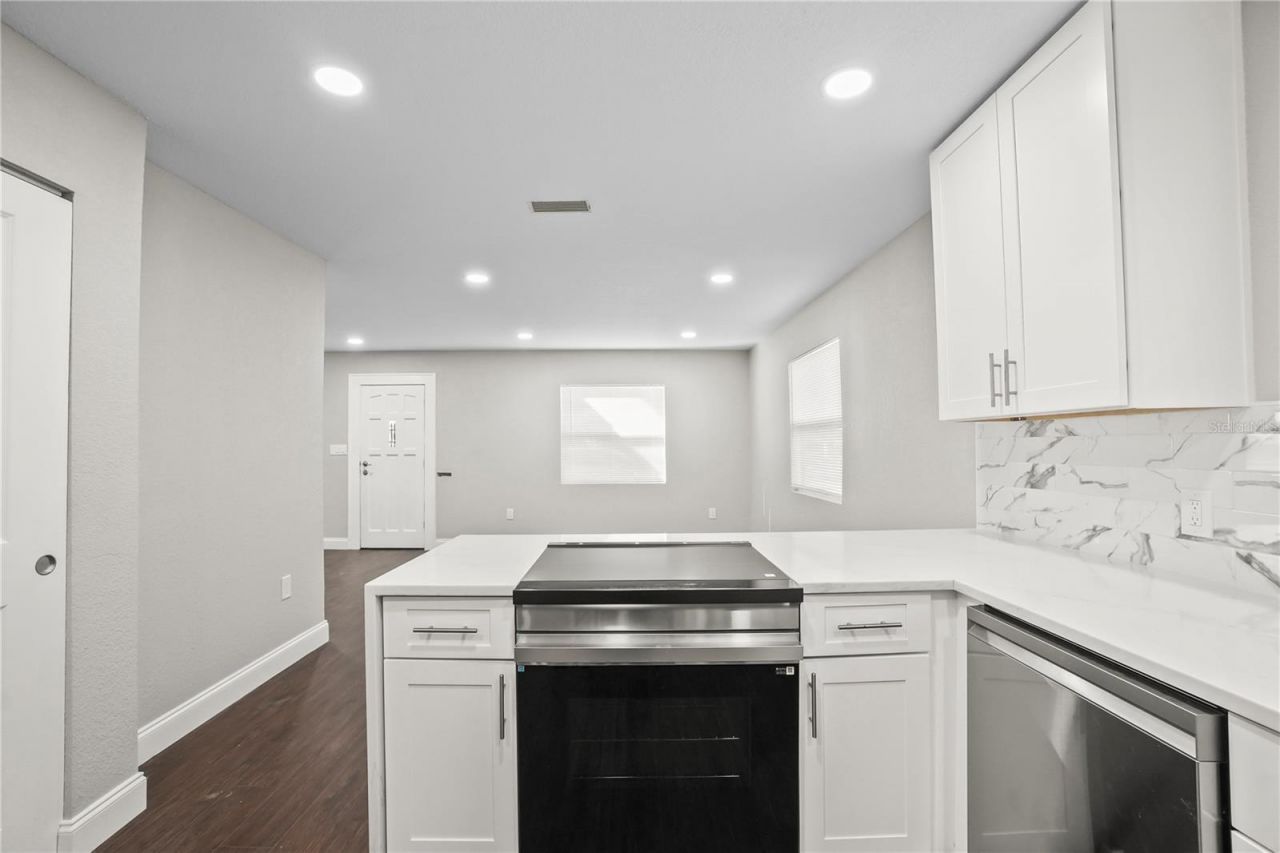 2310 13th Avenue W, Bradenton, FL 34205 Photo