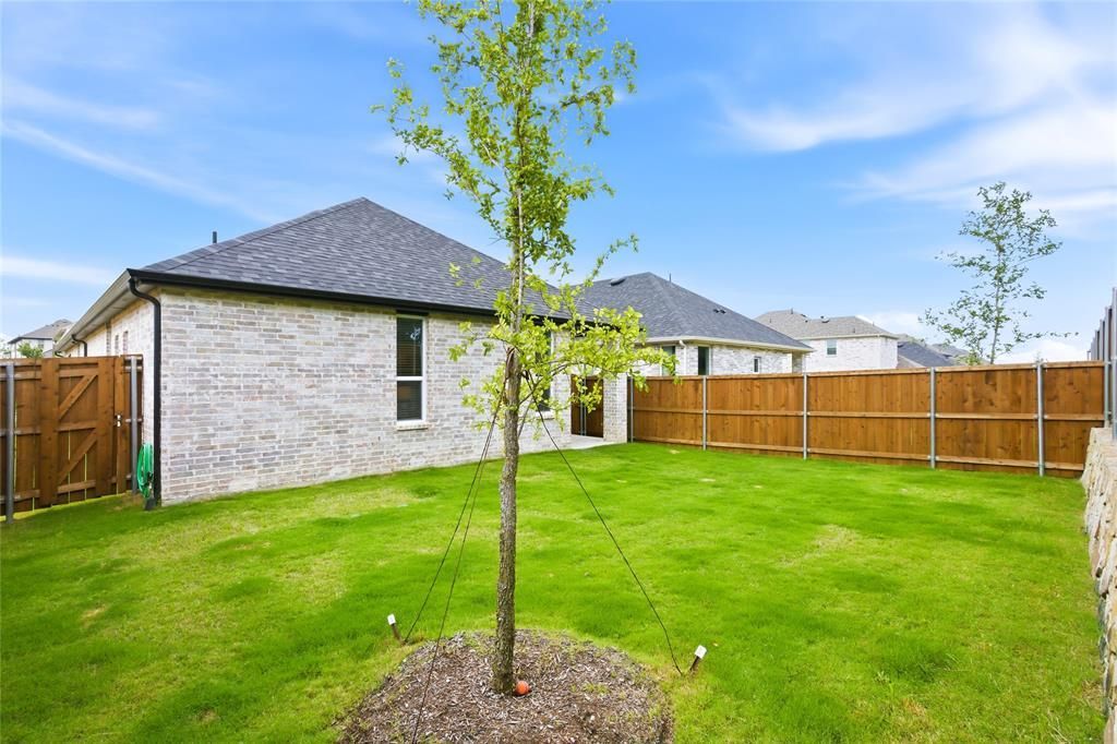 606 Sagebrush Trail, Sherman, TX 75092 Main Photo