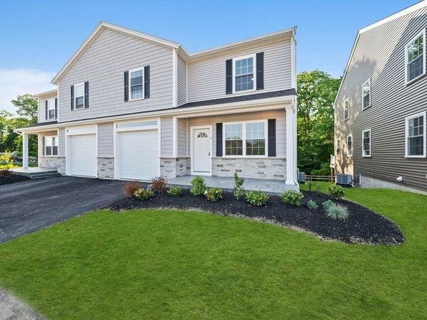 10 Toscano Way, Unit 10, Randolph, MA 02368