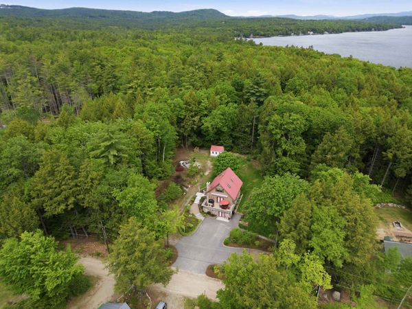 16 Hemlock Avenue, Sanbornton, NH 03246