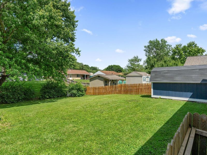 815 Plumwood Drive, New Carlisle, OH 45344 Photo 8