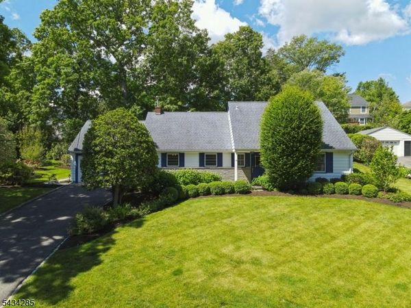 14 Pine Ave, Madison, NJ 07940