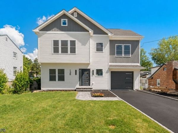 136 Lake Shore Dr, Parsippany-Troy Hills, NJ 07034