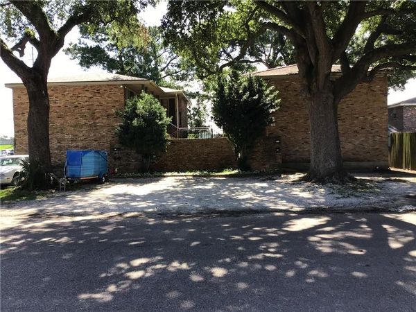 735 LAKE Avenue, Metairie, LA 70005