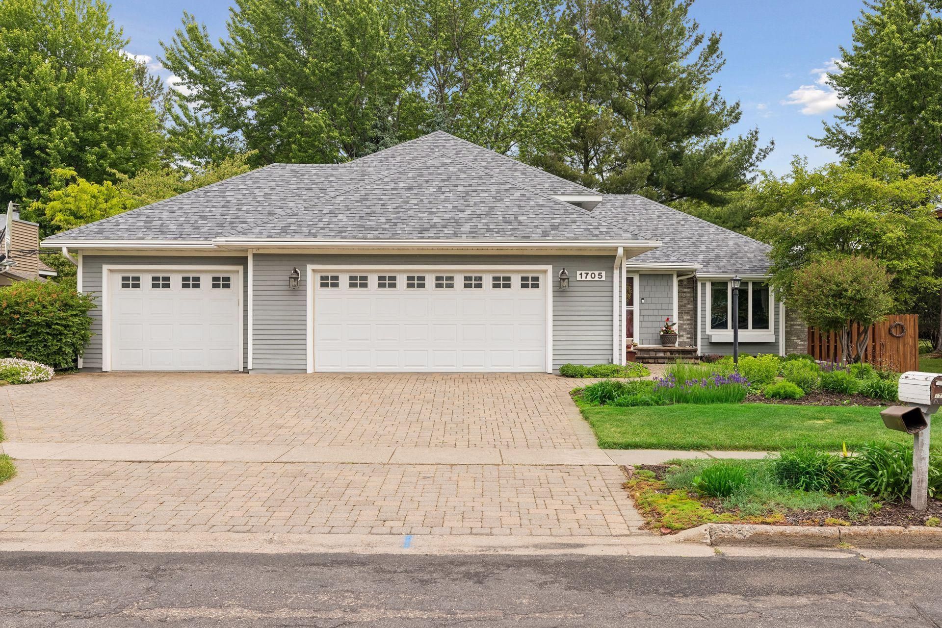 1705 Laurel Avenue , Hudson, WI 54016