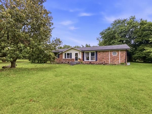 7563 Bethel Rd , Goodlettsville, TN 37072