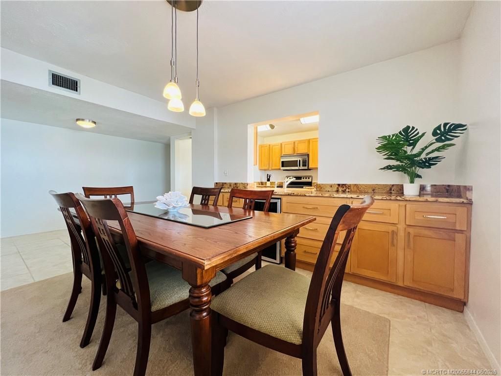10044 S Ocean Drive, Unit 308, Jensen Beach, FL 34957 Photo
