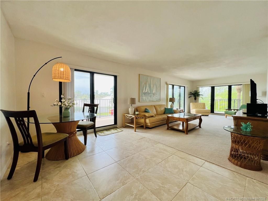 10044 S Ocean Drive, Unit 308, Jensen Beach, FL 34957 Photo
