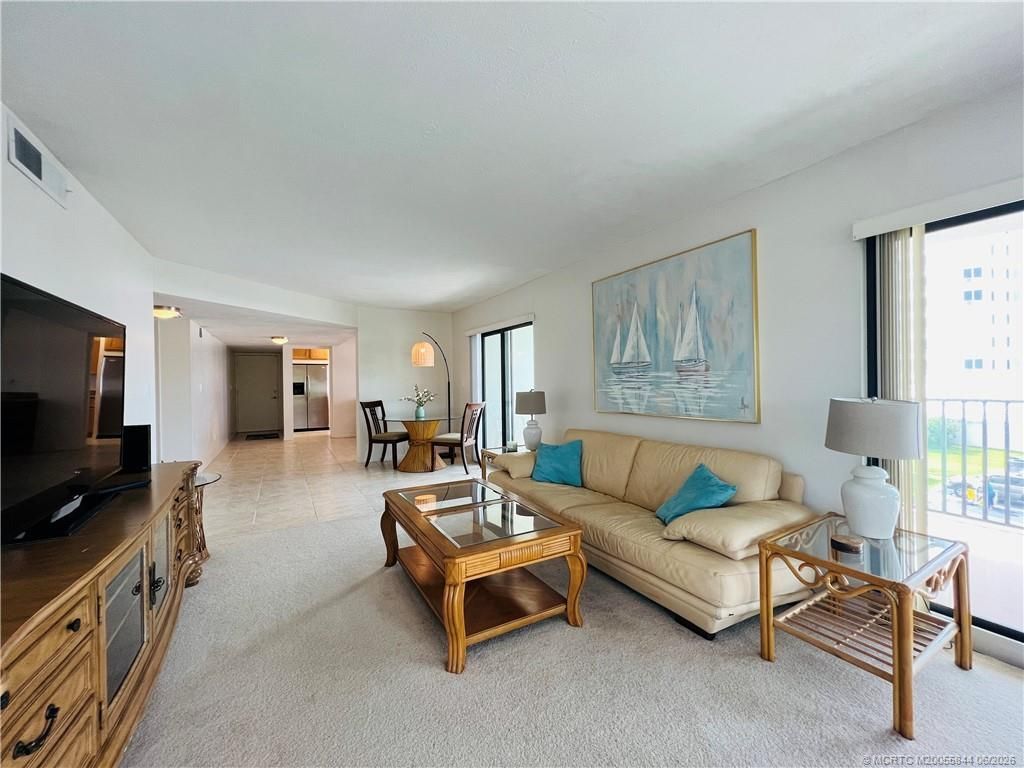 10044 S Ocean Drive, Unit 308, Jensen Beach, FL 34957 Photo