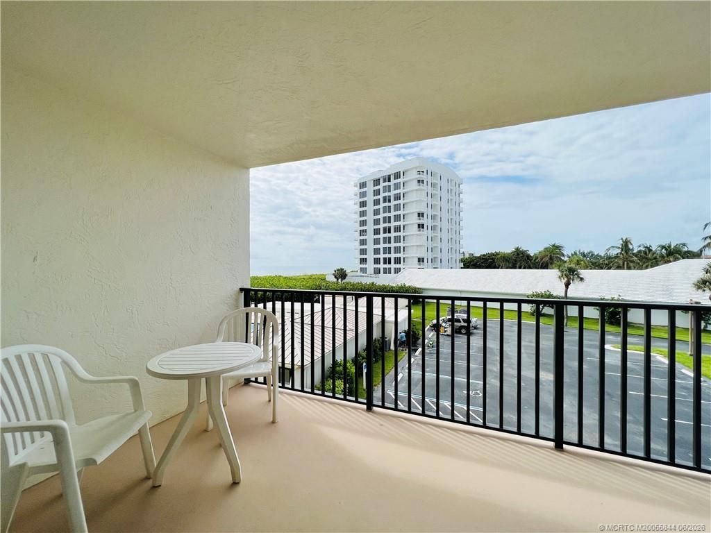 10044 S Ocean Drive, Unit 308, Jensen Beach, FL 34957 Photo