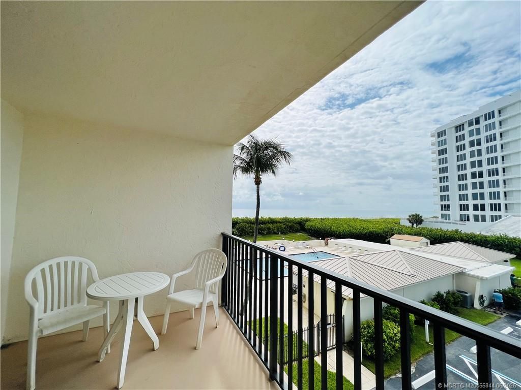 10044 S Ocean Drive, Unit 308, Jensen Beach, FL 34957 Photo