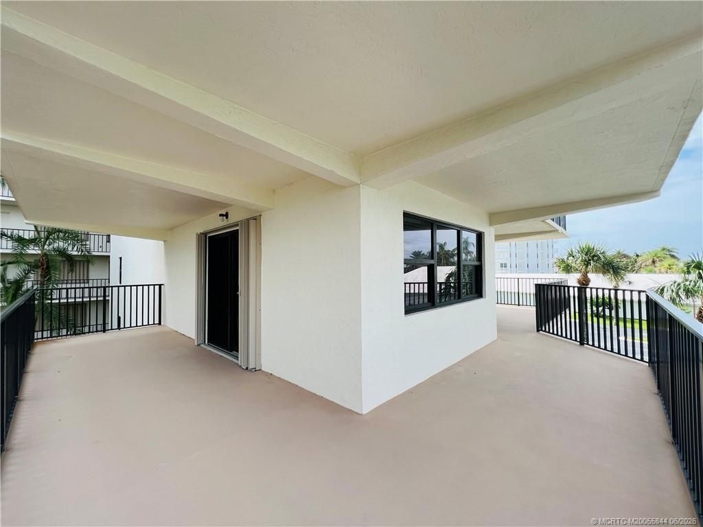 10044 S Ocean Drive, Unit 308, Jensen Beach, FL 34957 Photo