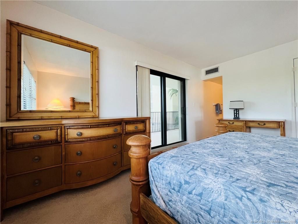 10044 S Ocean Drive, Unit 308, Jensen Beach, FL 34957 Photo
