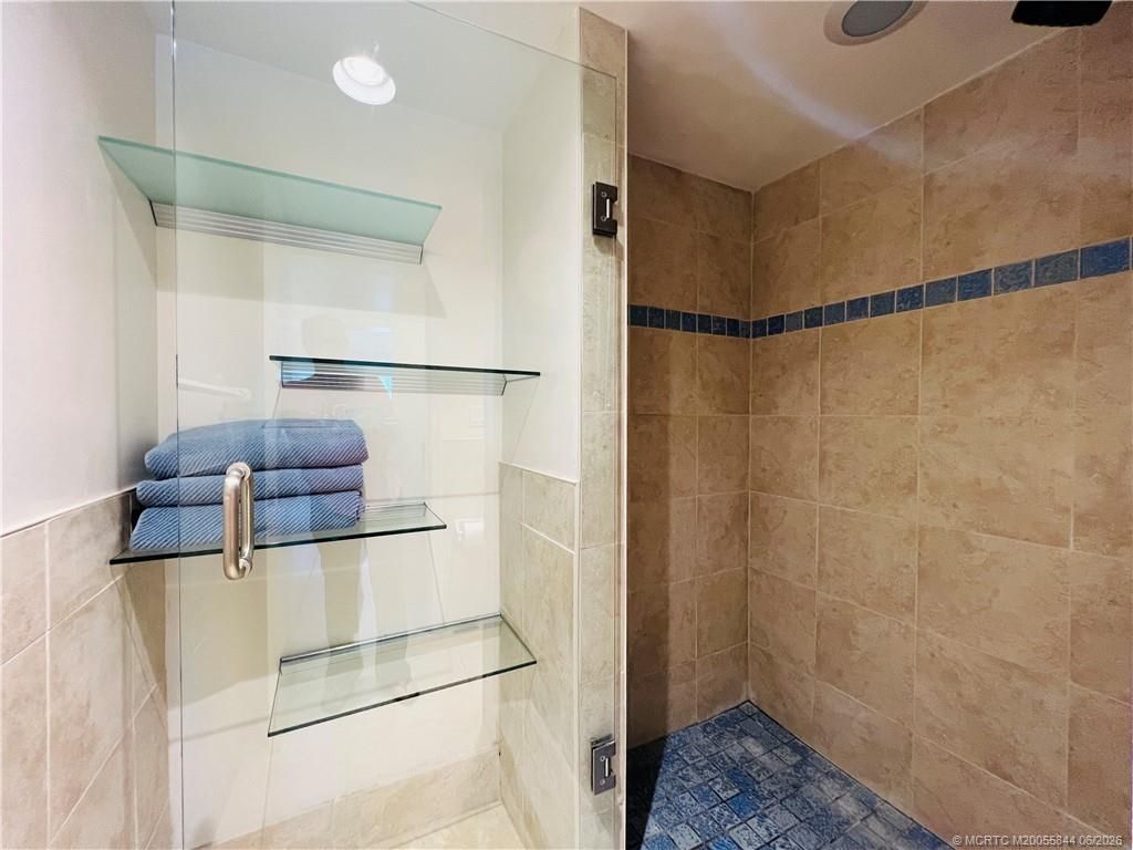 10044 S Ocean Drive, Unit 308, Jensen Beach, FL 34957 Photo