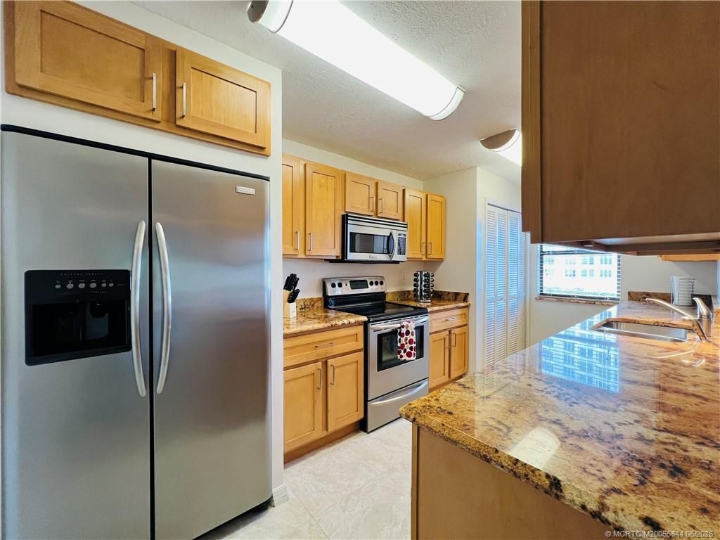 10044 S Ocean Drive, Unit 308, Jensen Beach, FL 34957 Photo